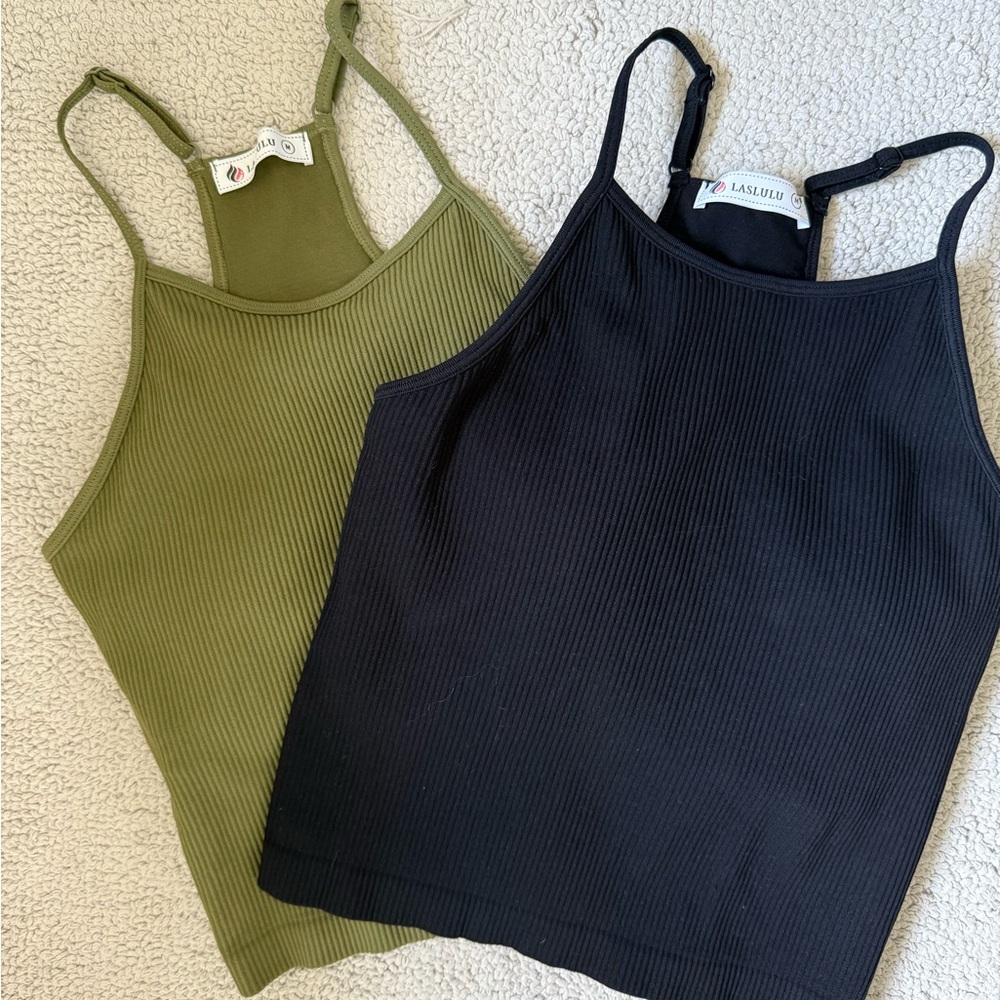 Set of Women's Ribbed Crop Tanks - Black and Green
